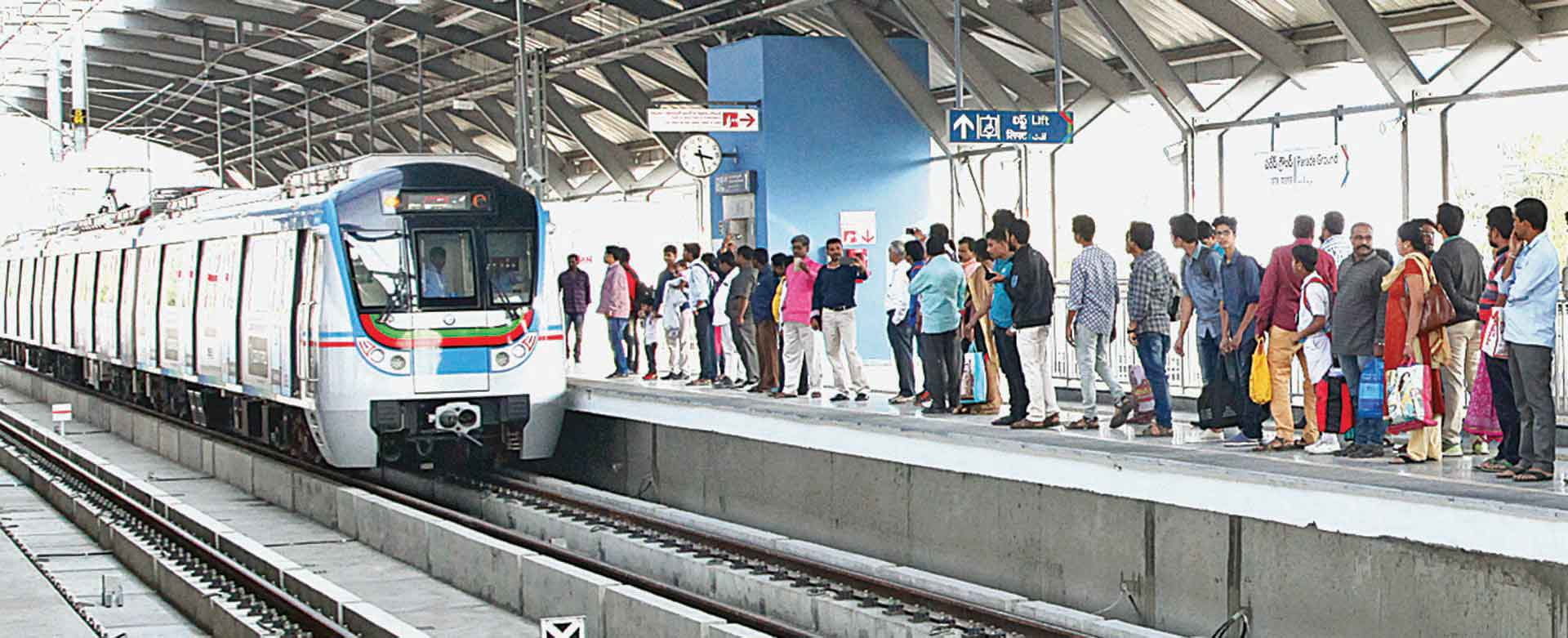Metro Rail in Hyderabad- L&T Construction