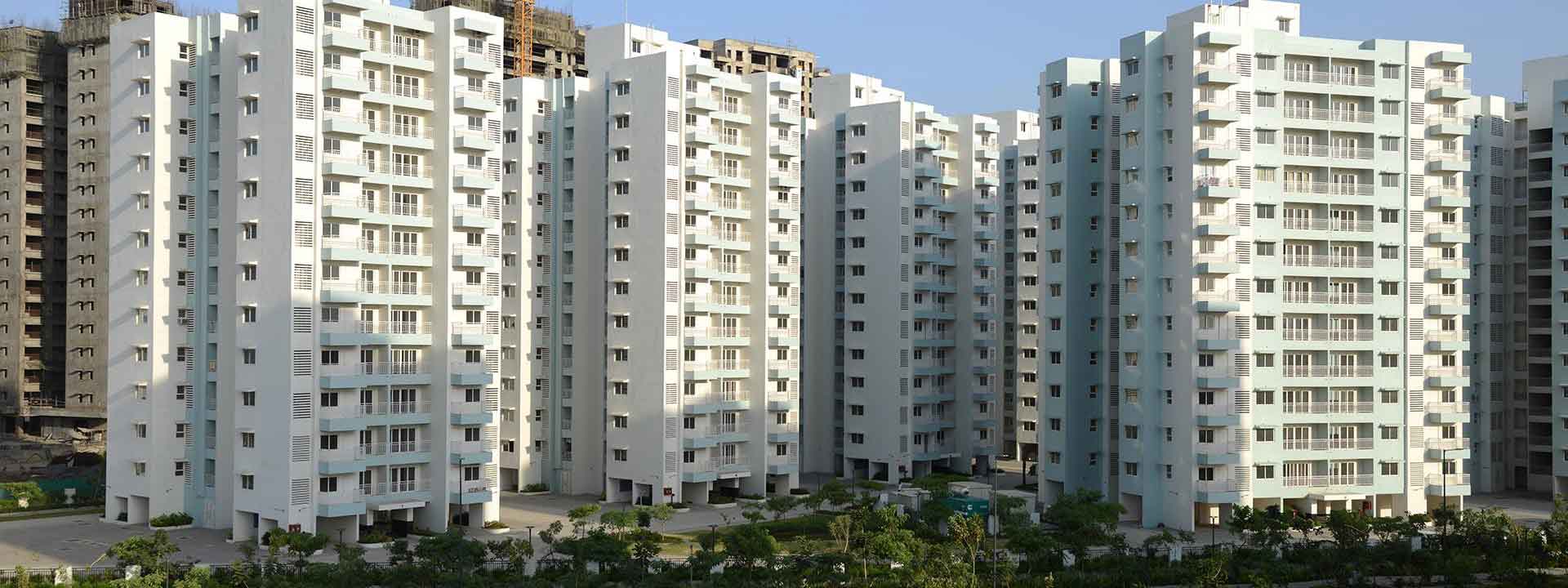 Luxury Apartments in Ahmedabad Godrej Garden City L&T Construction