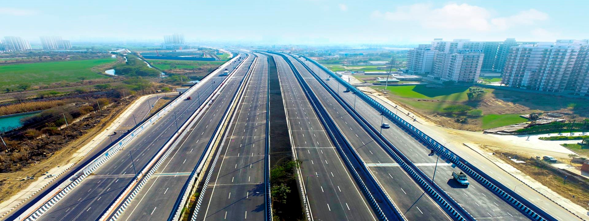 Dwarka Expressway: Redefining Commuter Experience