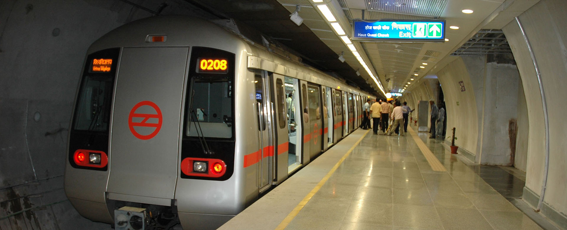 Metro Rail in Delhi- L&T Construction