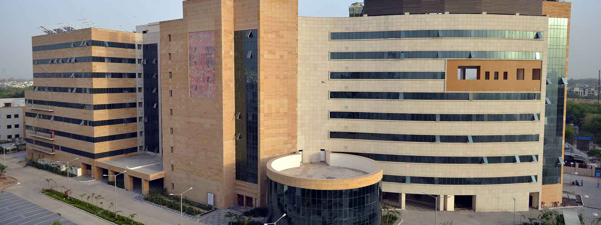 Safdarjang Hospital in New Delhi- L&T Construction