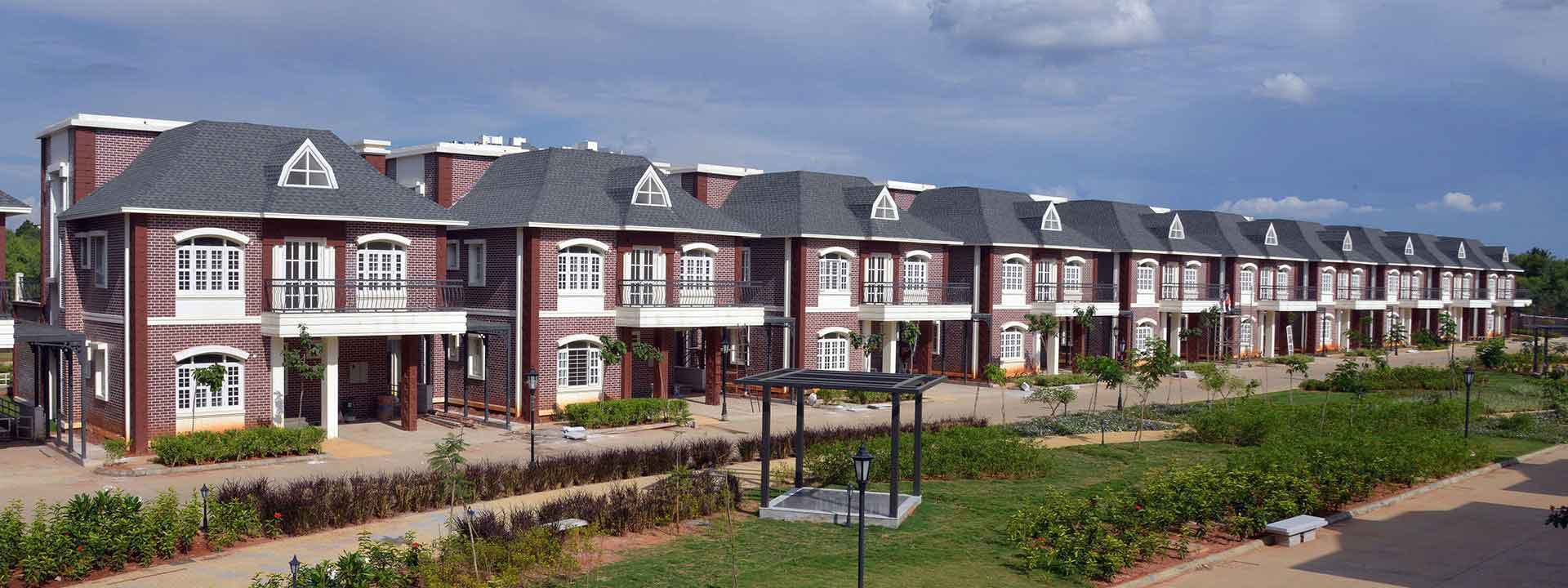 Prestige Lakeside Habitat in Bengaluru- L&T Construction